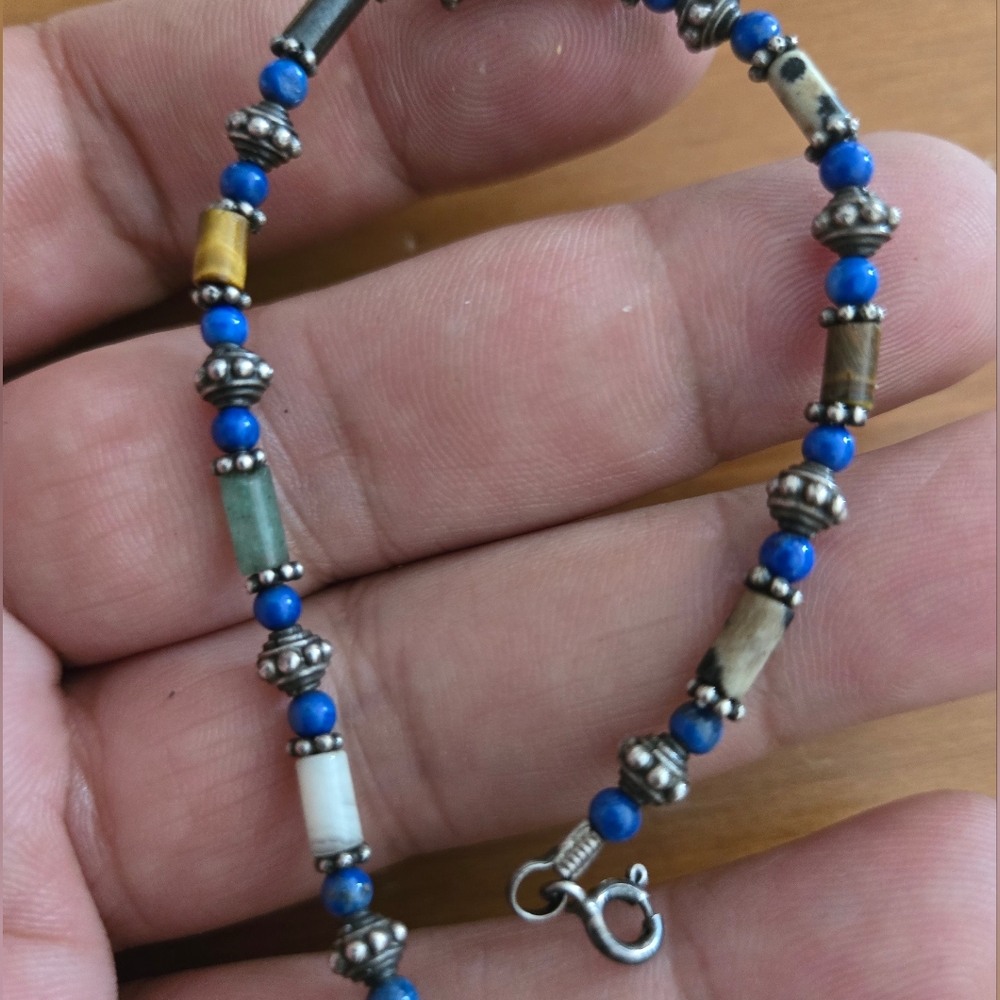 Elegant Beaded Bracelet with Silver Sterling 925. 7"